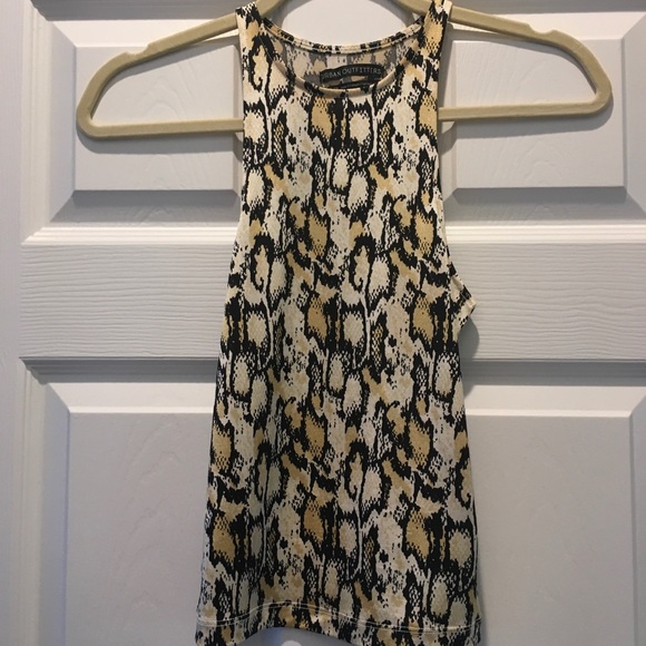 Urban Outfitters UO Brand Seamless Leopard Animal Print High Neck Tank Top - Picture 3 of 9